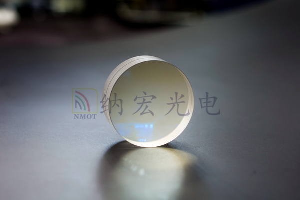 膠合加工好的棱鏡成品 膠合加工好的棱鏡成品